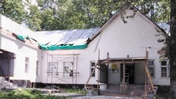 Участковую больницу спустя 40 лет отремонтируют в селе на юге Сахалина