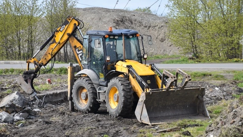 В Поронайске приступили к возведению нового МКД по улице 40 лет ВЛКСМ