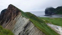 Полет над островом Итуруп показал сахалинский блогер в Telegram