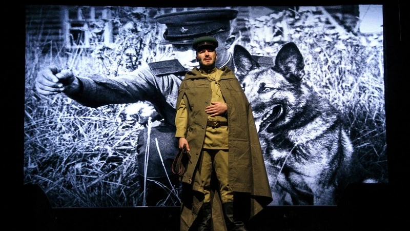 Пограничников в Корсакове поблагодарили за охрану морей и берегов