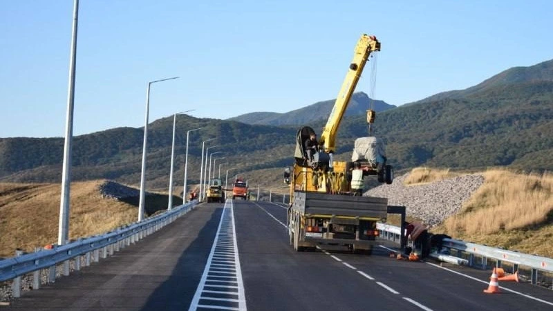 Почти 2 км дорог отремонтировали в Курильском районе в 2025 году