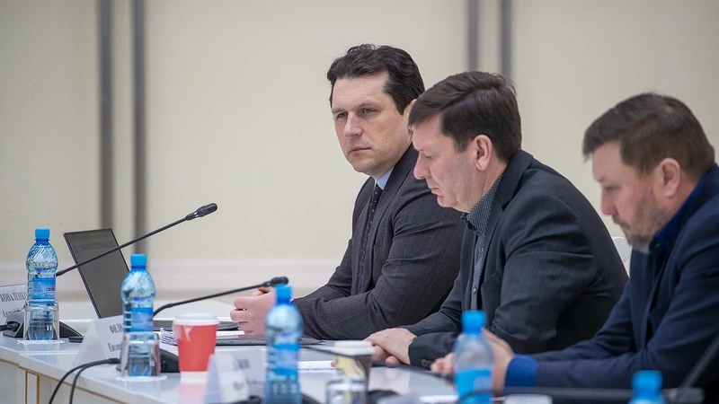 Капремонт, аренда, пиломатериалы — рабочая группа в правительстве Сахалина изучила проблемы бизнеса