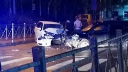 Серьезное ДТП с участием двух иномарок произошло в Южно-Сахалинске