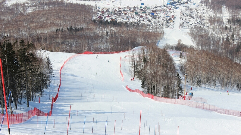 На «Горном воздухе» заливают «бетонные склоны»