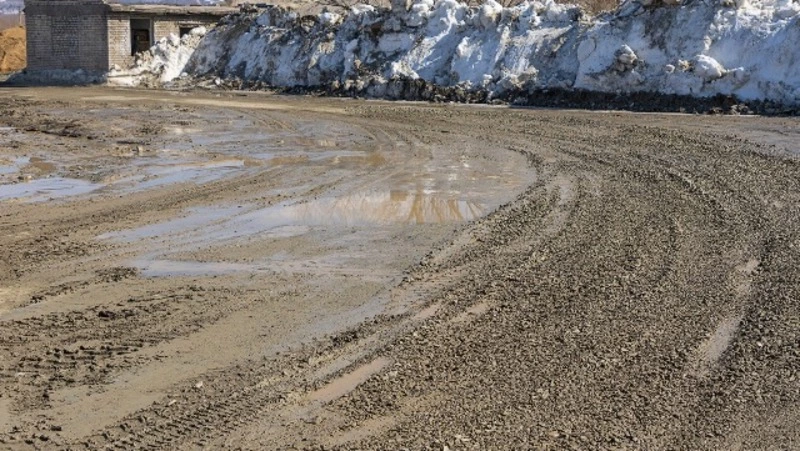 Улицу в Южно-Сахалинске приведут в порядок после жалобы мэру