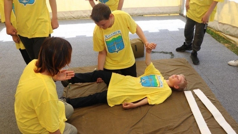 Молодежь Южно-Сахалинска поддержала идею начальной военной подготовки в школах