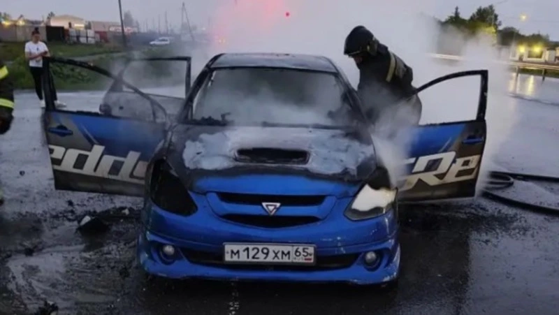 За сутки на Сахалине потушили девять пожаров: горели авто, хозпозтройка и трава 2 июня