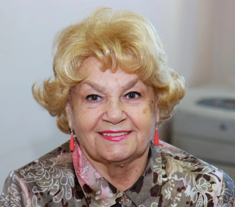 В сердце – музыка и Сахалин: Лидии Ивановне Карловой — 90