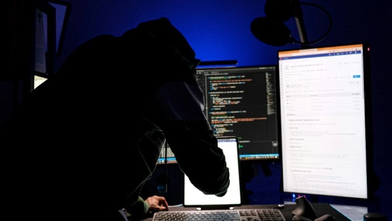 Сбербанк призвал ускорить инвестирование в распознавание дипфейков