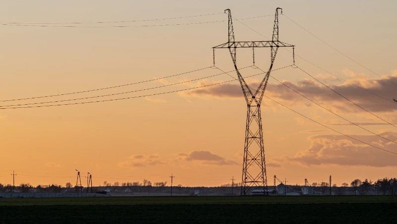Шесть улиц и больницу обесточат для ремонта ЛЭП в Южно-Сахалинске 14 июля