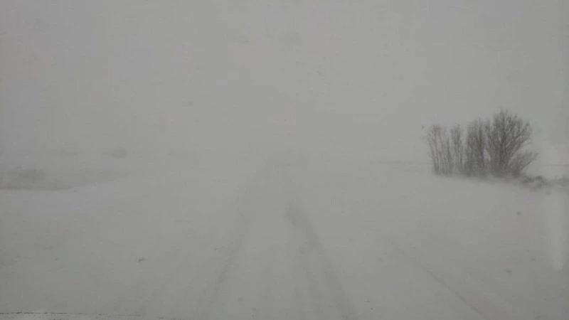 Два участка трассы закрыли из-за непогоды на Сахалине 15 января 