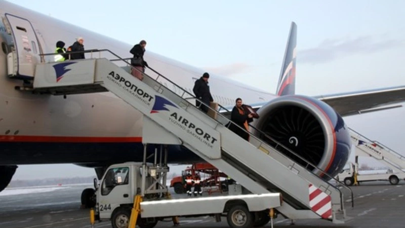 Икону Георгия Победоносца с частицей мощей доставили на Сахалин