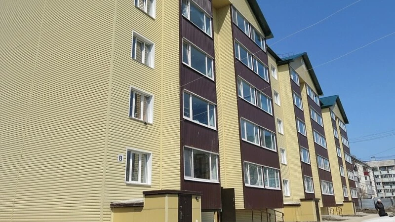 Детям-сиротам в Александровске-Сахалинском купят три благоустроенные квартиры