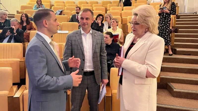 Сахалинскую область поставили в пример по социальной поддержке семей