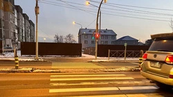 Загруженный участок дороги в Южно-Сахалинске остался без светофора