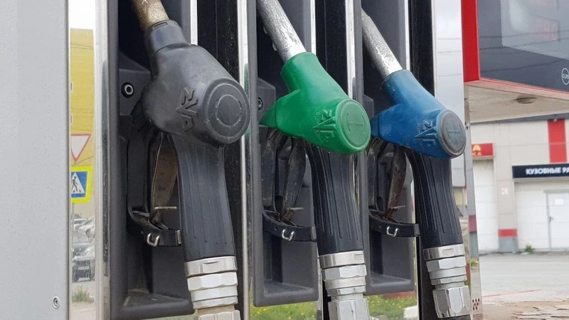 К морозам готовы: зимний «дизель» начали продавать на Сахалине