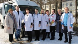 Мобильные бригады врачей на Сахалине примут пациентов во время новогодних праздников