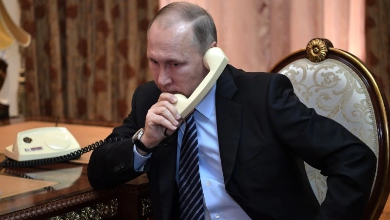 Владимир Путин провел телефонный разговор с Дональдом Трампом