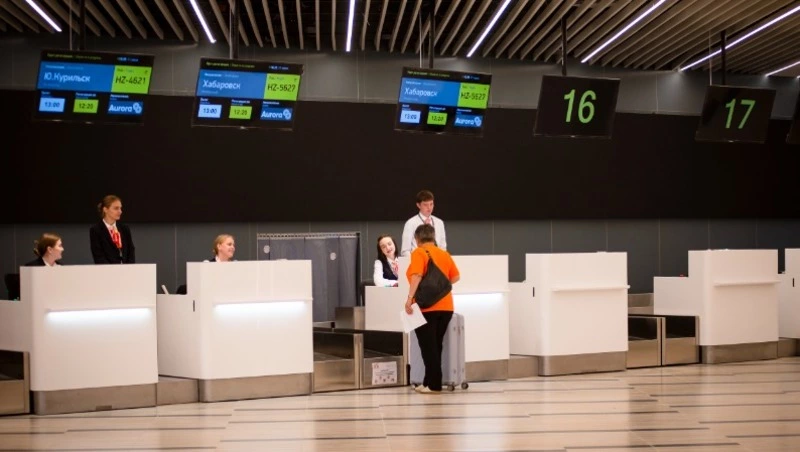 Более чем на двое суток прервалось авиасообщение между Сахалином и Курилами