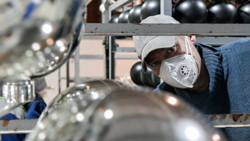 ВЦИОМ: семь из десяти россиян считают труд рабочего престижным