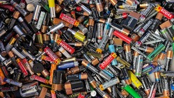 Жителей Итурупа призвали сдать старые батарейки и помочь природе