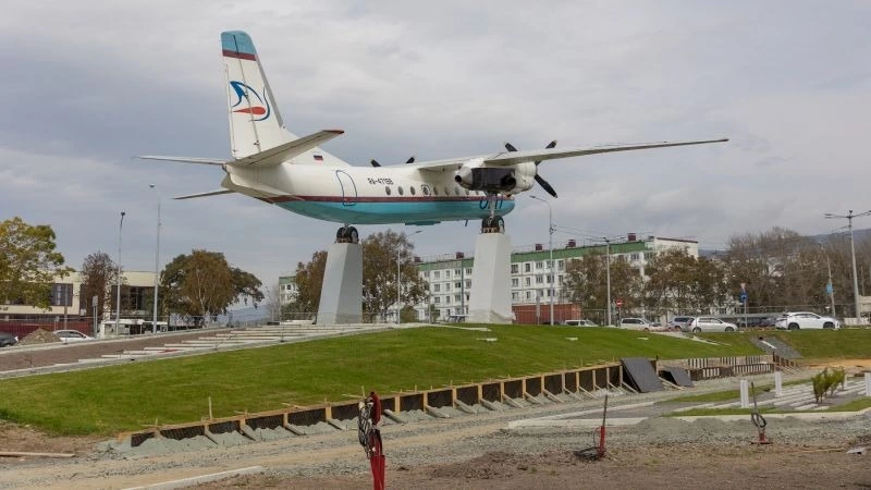 Сквер Авиаторов в Южно-Сахалинске украсят яркими цветами