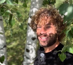 Варламова* заочно приговорили к 8 годам колонии за распространение фейков о ВС РФ