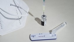 В регионах РФ ввели обязательную вакцинацию для студентов. Список