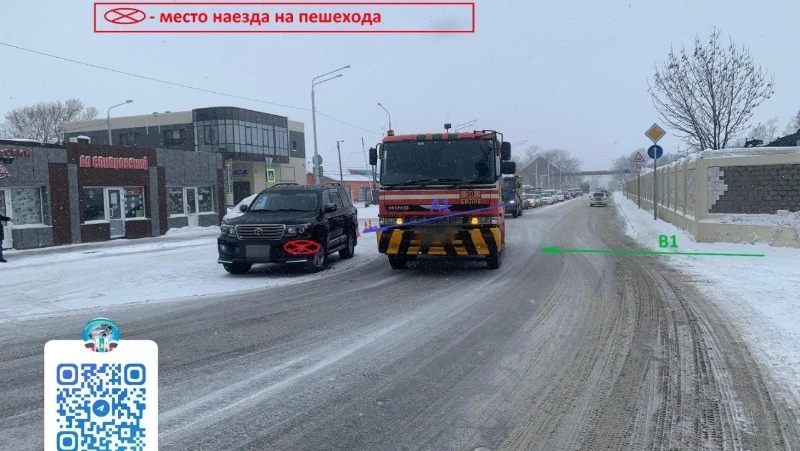 Водитель внедорожника сбил жительницу Южно-Сахалинска, перебегавшую дорогу в неположенном месте 