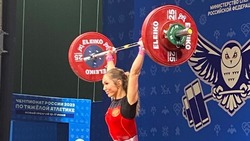 Спортсменка с Сахалина завоевала серебро на чемпионате России по тяжелой атлетике