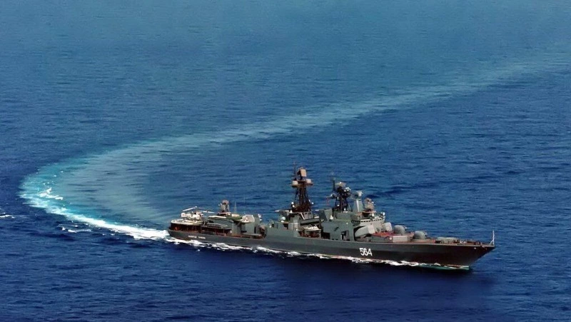 Корабли России и Китая вышли в Японское море в рамках совместных учений