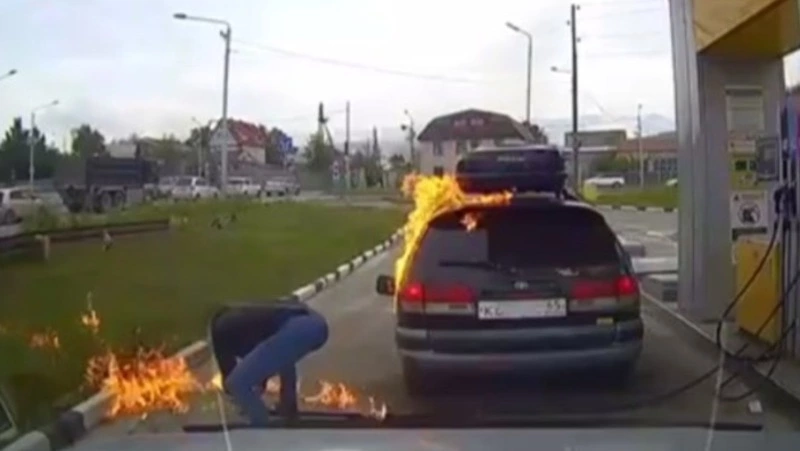 Прокуратура взяла на контроль проверку после фаер-шоу на АЗС в Южно-Сахалинске