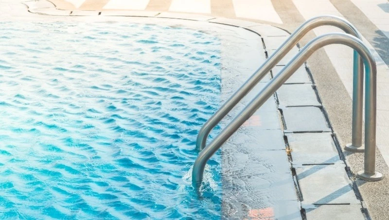 Городской бассейн возобновит работу в Южно-Сахалинске с началом осени