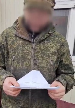 «Возвращайтесь с победой!»: боец на СВО получил письмо от жителей Сахалина