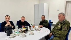 Ветераны СВО встретились на заседании мужского клуба в Долинске