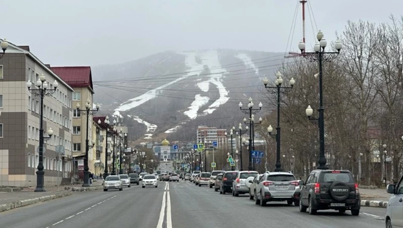 Некоторые участки дорог в Южно-Сахалинске перекрыли из-за ремонта 27 апреля
