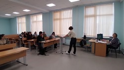 Для 500 студентов закрытых корпусов СахГУ организовали лекции