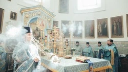 Церковный праздник 28 декабря 2025: традиции, строгие запреты и народные приметы дня