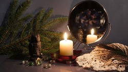 Гадания в новогоднюю ночь для жителей Сахалина: как узнать свою судьбу