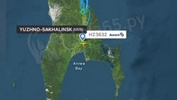 Рейс Южно-Сахалинск — Оха вернулся в аэропорт вылета после удара молнии