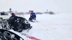 Министерство туризма поблагодарило сахалинских снегоходчиков-волонтеров