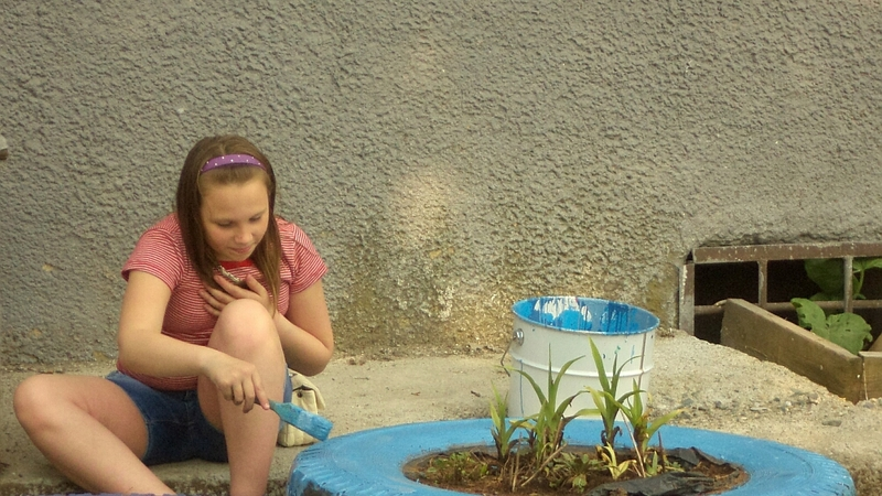 Первый шаг навстречу соседям