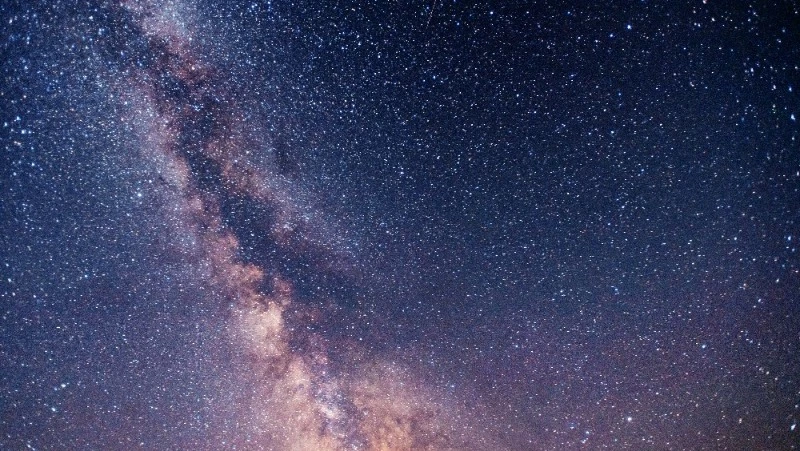 Перемены Дев и желания Весов: гороскоп для всех знаков зодиака на 16 августа