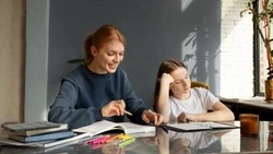 Более 60% родителей старшеклассников Южно-Сахалинска нанимают репетиторов