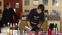 Молекулярная кухня в летних коктейлях