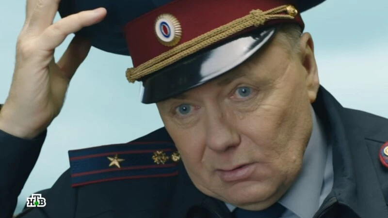 «Тюрьма — важнейшая скрепа русского человека»: критики «Утра Родины» о нужности сериала «Динозавр»