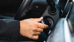 Житель Долинска может лишиться прав на полгода за обгон по «встречке»