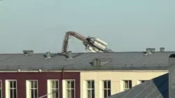 В Томари из-за сильного ветра рухнула сотовая вышка