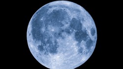 Лунное затмение 5 мая 2023: когда начнется, где будет видно, чем опасно