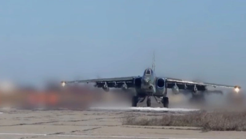 Штурмовик Су-25 потерпел крушение во время учебного полета в Приморье